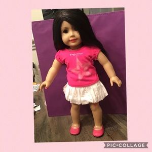 AMERICAN GIRL DOLL.